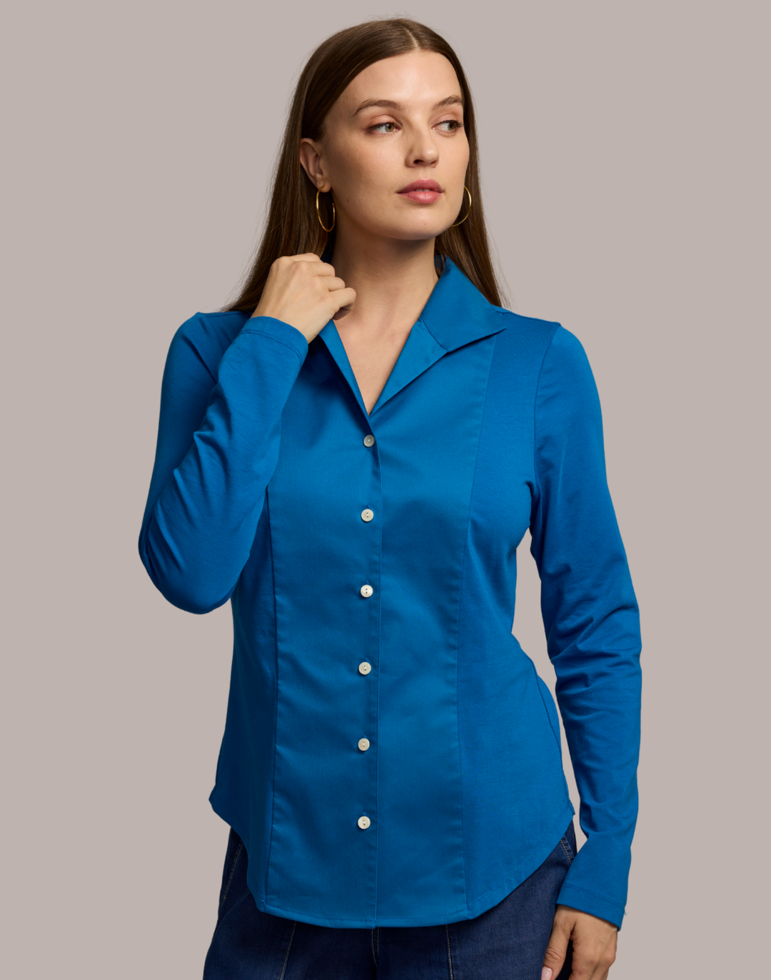 Donna Long Sleeve Wing Collar "T" Shirt