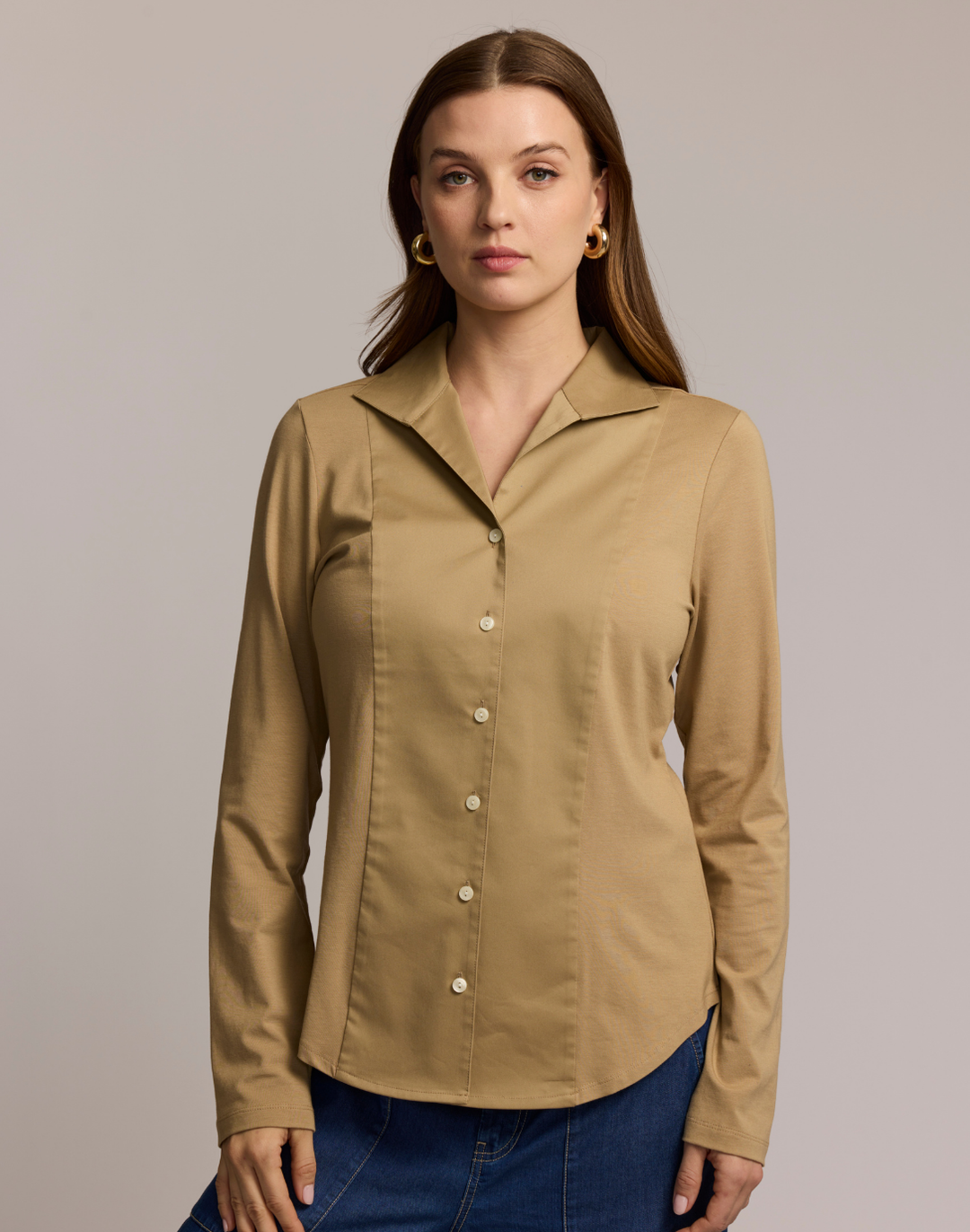 Donna Long Sleeve Wing Collar "T" Shirt