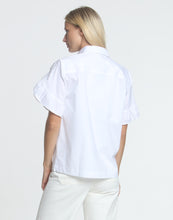 Load image into Gallery viewer, Lulu Ruffle Short Sleeve Shirt
