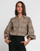 Load image into Gallery viewer, Arianna Puff Sleeve Animal Print Top