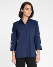 Load image into Gallery viewer, Eleanor 3/4 Sleeve Solid Shirt
