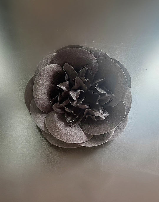 Camillia Fabric Pin