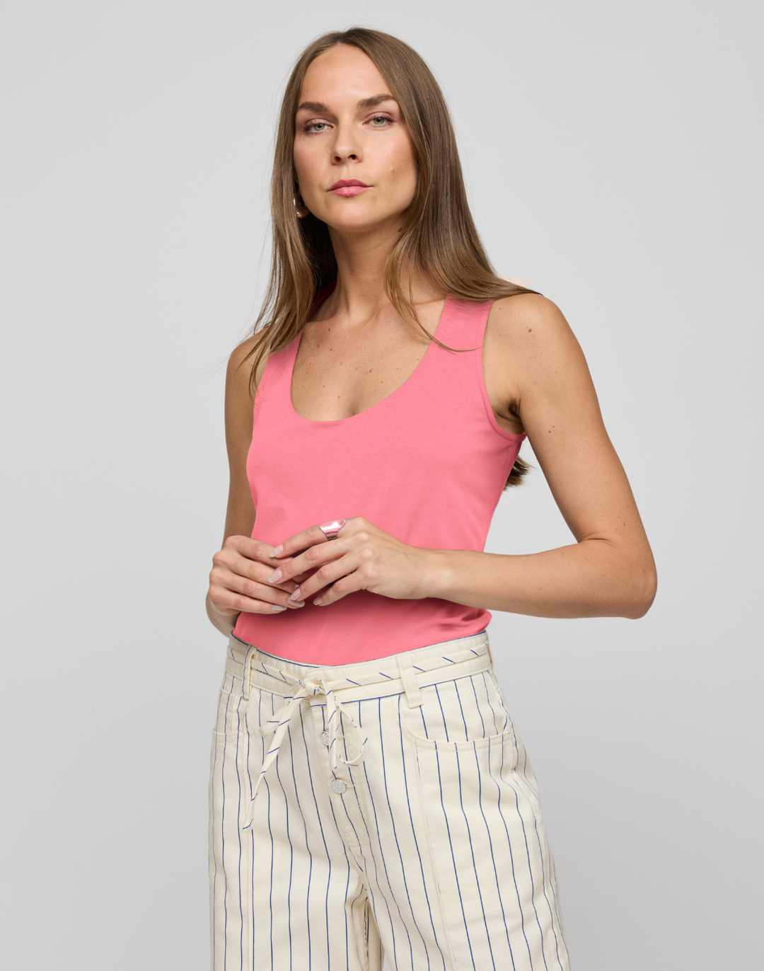 Daphne Sleeveless Scoop Neck Double Knit Panel Tank