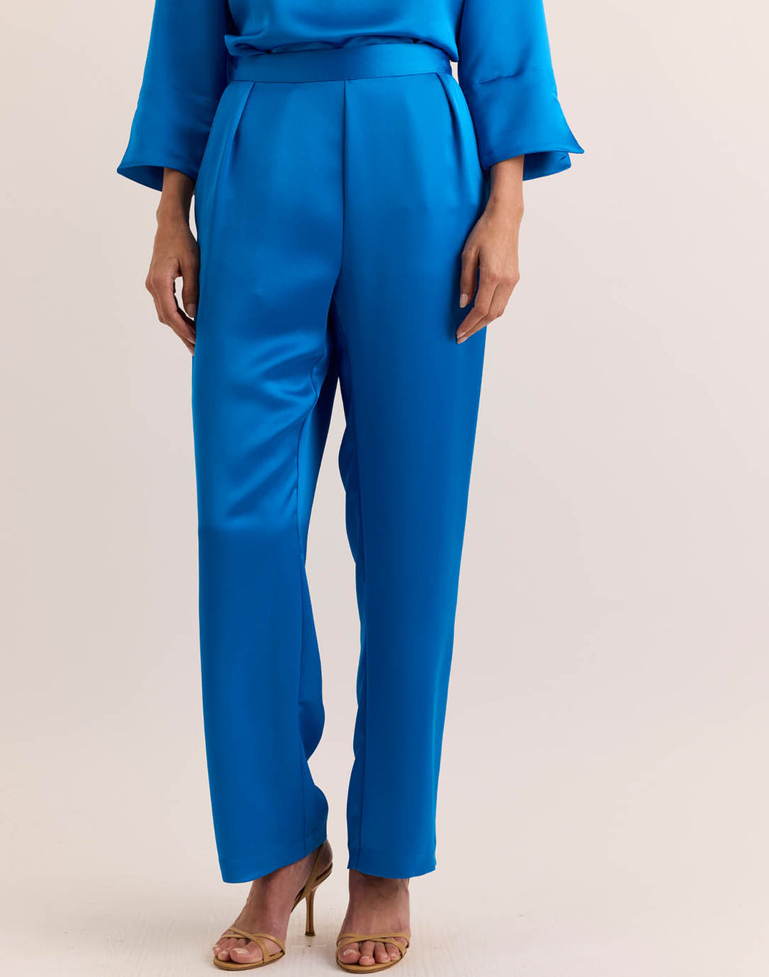 Hostess Liquid Satin Pant