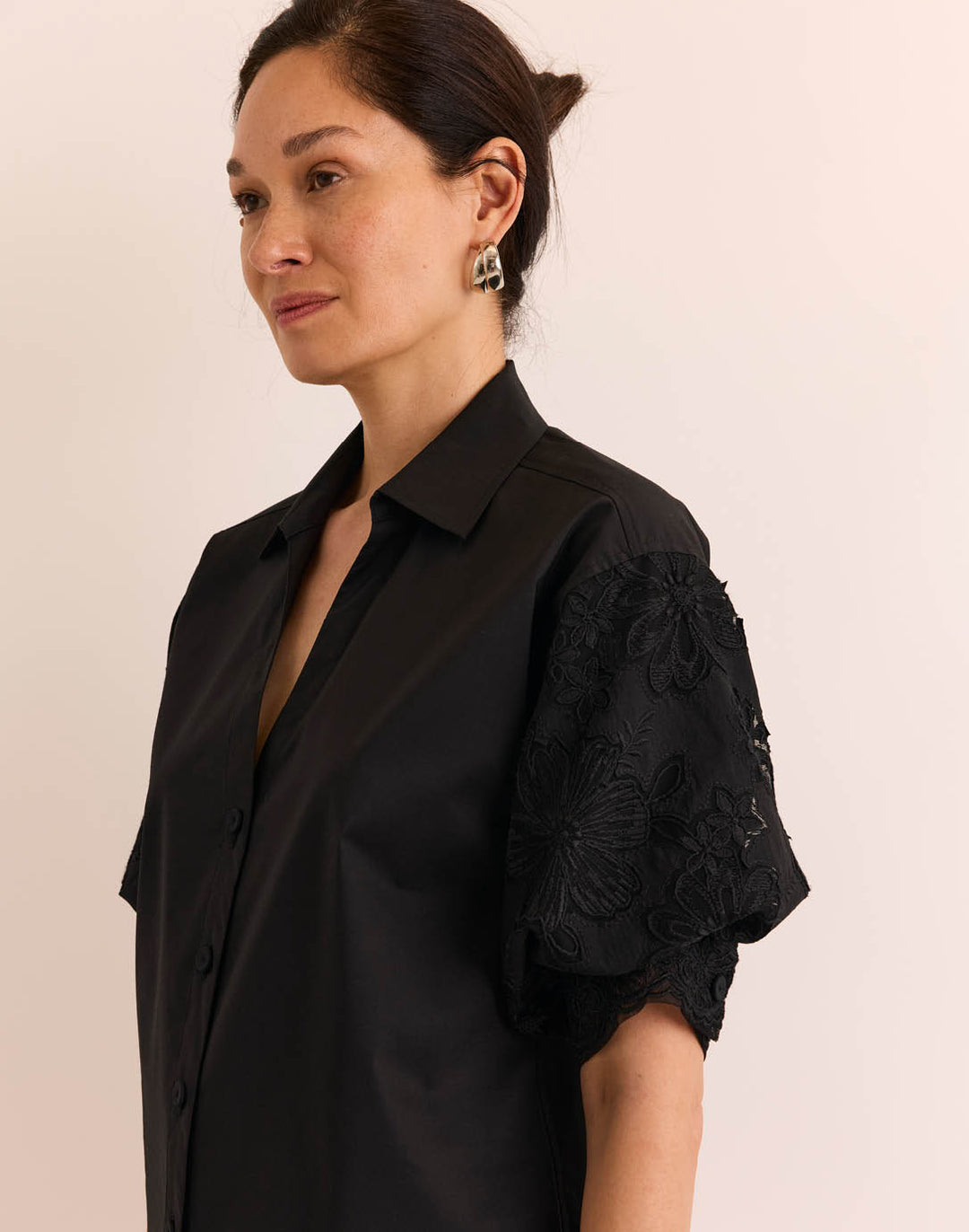 Lilian Elbow Sleeve Floral Mesh Shirt