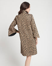 Load image into Gallery viewer, Nicole Bracelet Sleeve Oversized Animal Jacquard Dress