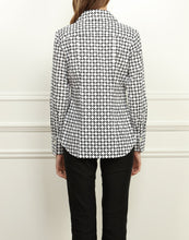Load image into Gallery viewer, Kelly Double Collar Shirt In Black and White Chainlink Print